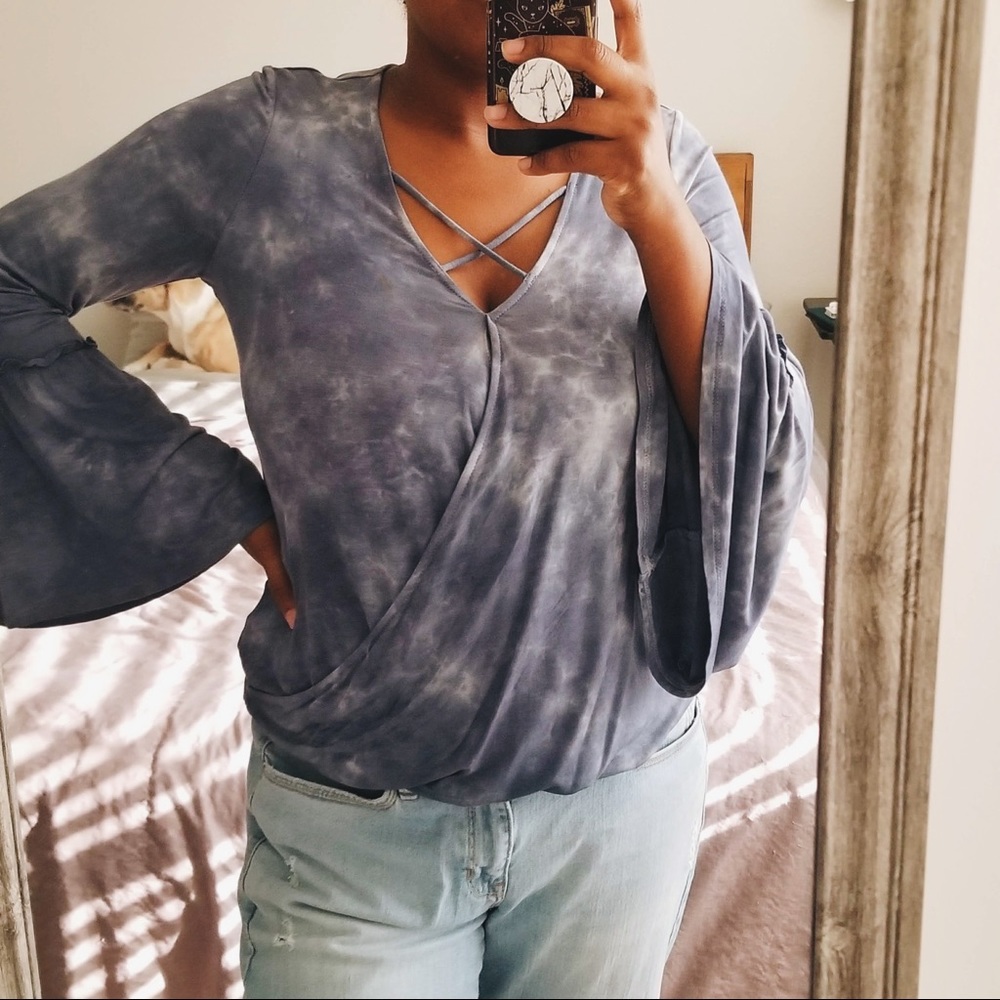 American Eagle Outfitters| Bell Sleeve Tie…